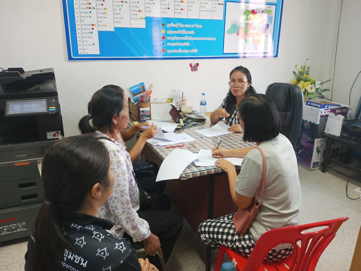 🪘พช.วาปีปทุม จัดทำสัญญากู้ยืมเงินกองทุนพัฒนาบทบาทสตรีจังหวัดมหาสารคาม ประเภทเงินทุนหมุนเวียน🪘