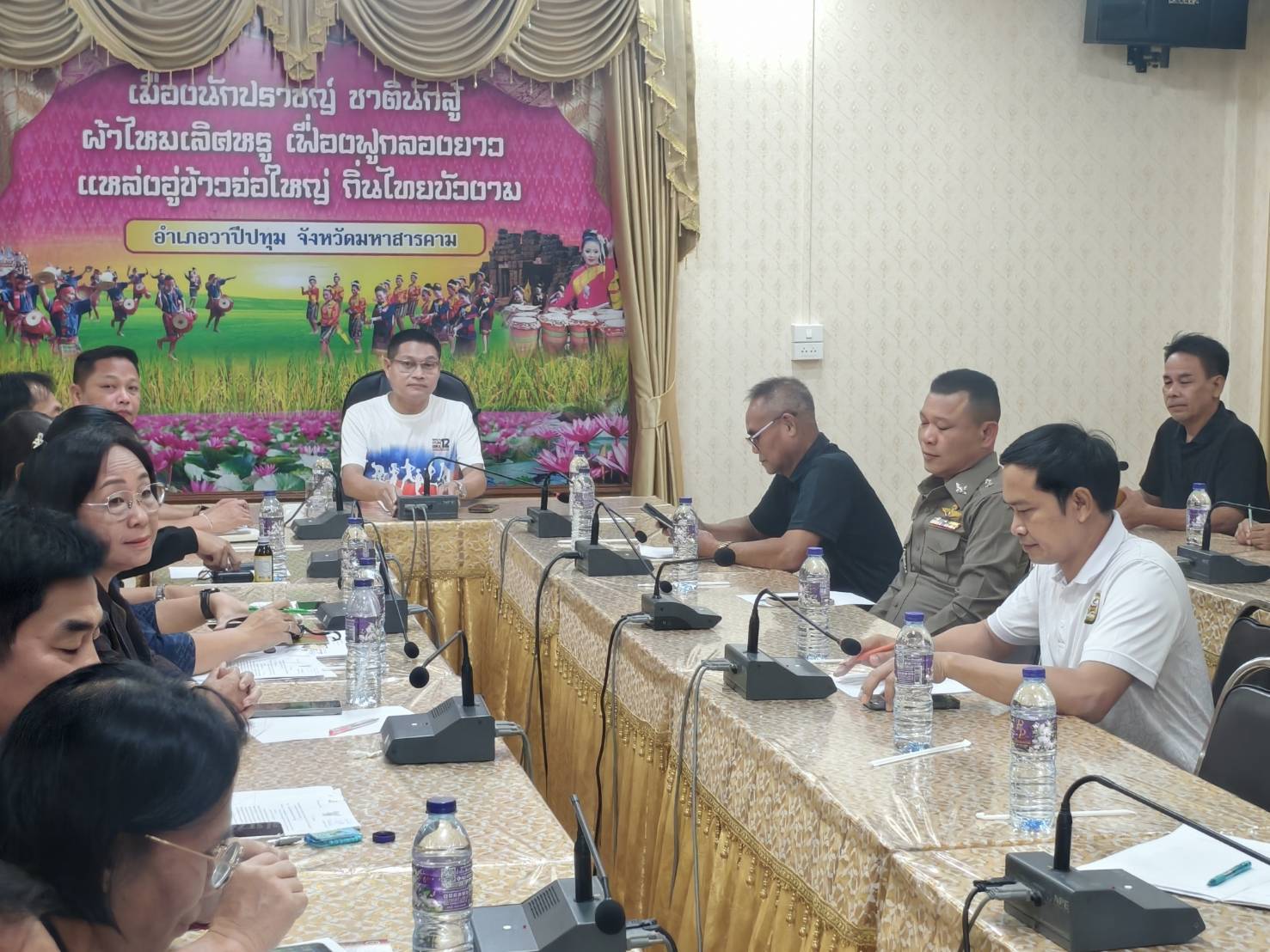 🪘พช.วาปีปทุม จังหวัดมหาสารคาม : ร่วมประชุมคณะกรรมการดำเนินงานโครงการรณรงค์ออกกำลังกาย เดิน วิ่ง ปั่น ป้องกันอัมพาต ครั้งที่ 12 เฉลิมพระเกียรติ อำเภอวาปีปทุม จังหวัดมหาสารคาม🪘